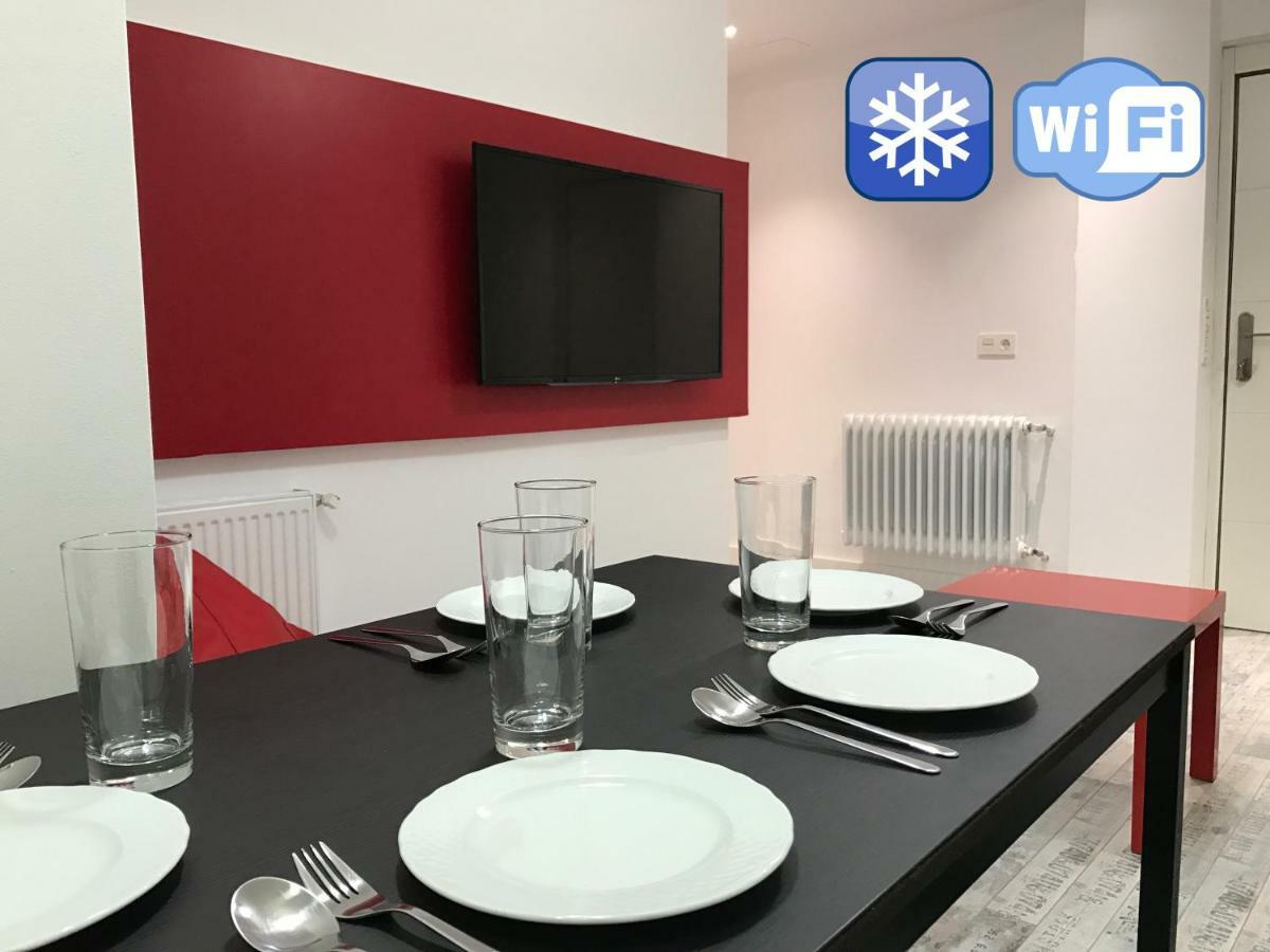 Smart-Tech Plaza Apartment Саламанка Екстериор снимка